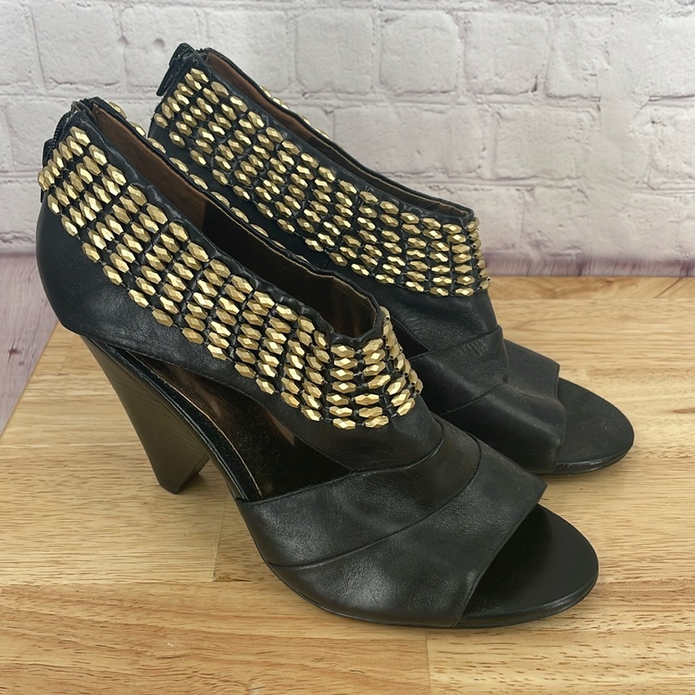 New Carlos by Carlos Santana Cutout High Heel Cocktail Party 8.5 Leather Upper